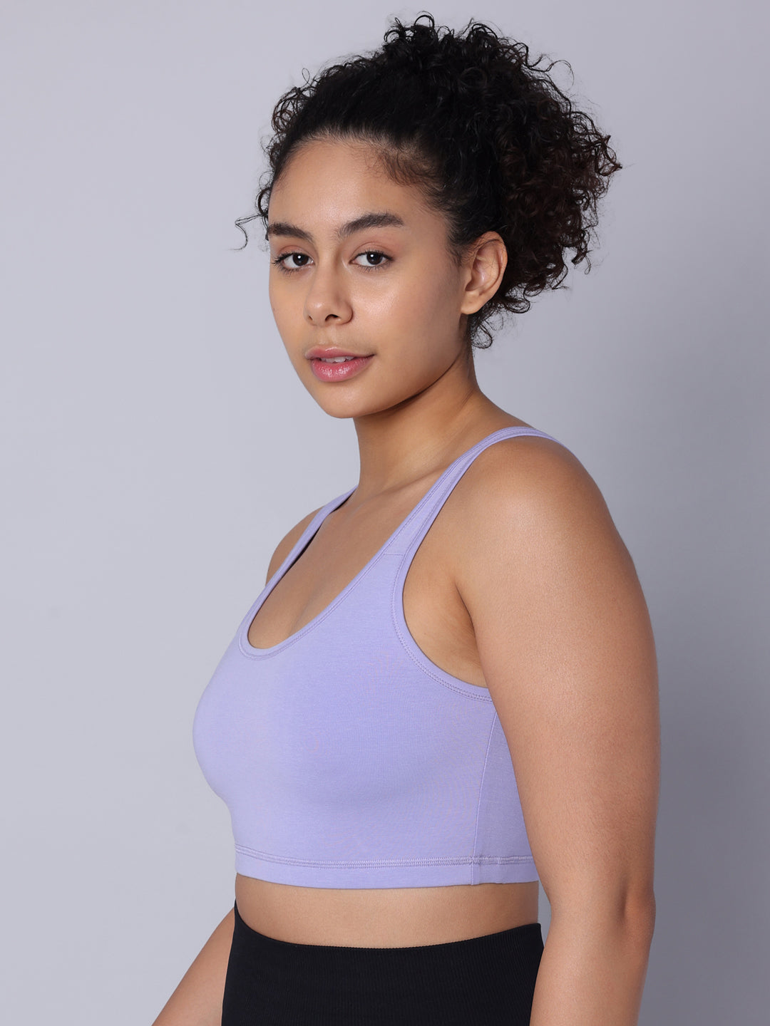 Pack of 4 Double Layered Multicolor Active Bra. Non Padded, Non Wired